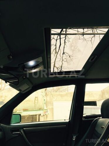 Mercedes C 200 1999, 147,000 km - 2.0 л - Şirvan