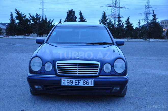 Mercedes E 280 1998, 290,000 km - 2.8 l - Bakı