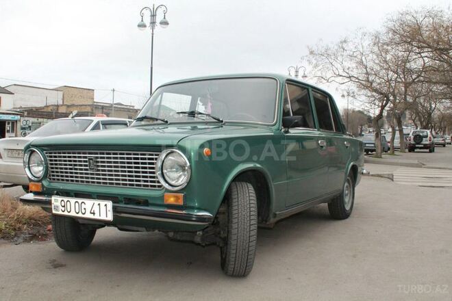 LADA (VAZ) 21011 1984, 25,588,636 km - 1.7 l - Bakı