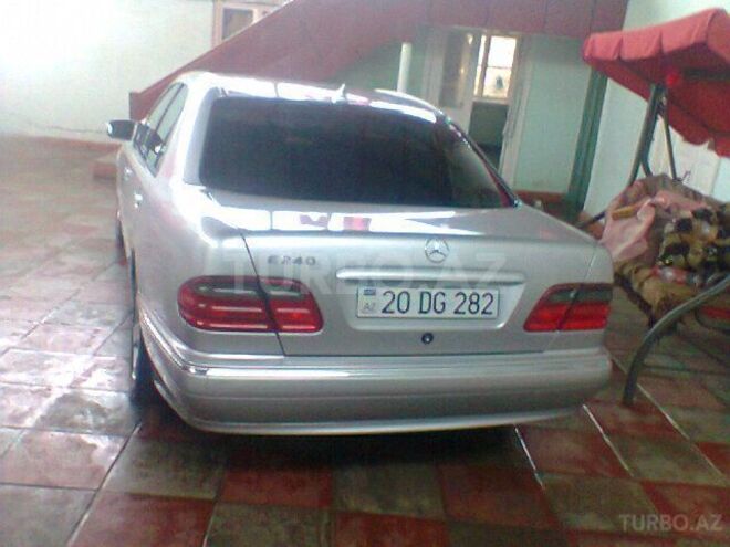 Mercedes E 240 2001, 2,130,000 km - 0.3 l - Gəncə
