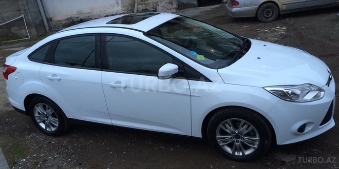 Ford Focus 2013, 17,701 km - 2.0 l - Lənkəran