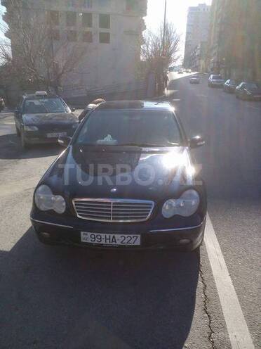 Mercedes C 180 2000, 166,000 km - 2.0 l - Bakı