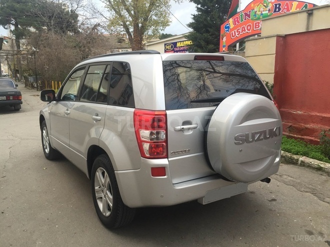 Suzuki Grand Vitara 2006, 148,000 km - 2.0 л - Bakı