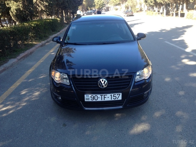 Volkswagen Passat 2006, 238,200 km - 2.0 л - Bakı