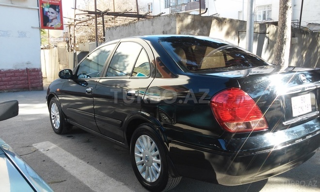 Nissan Sunny 2008, 300,000 km - 1.6 л - Bakı