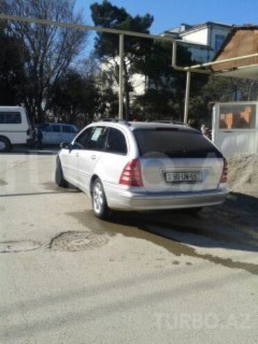 Mercedes C 200 2001, 250 km - 0.2 l - Bakı