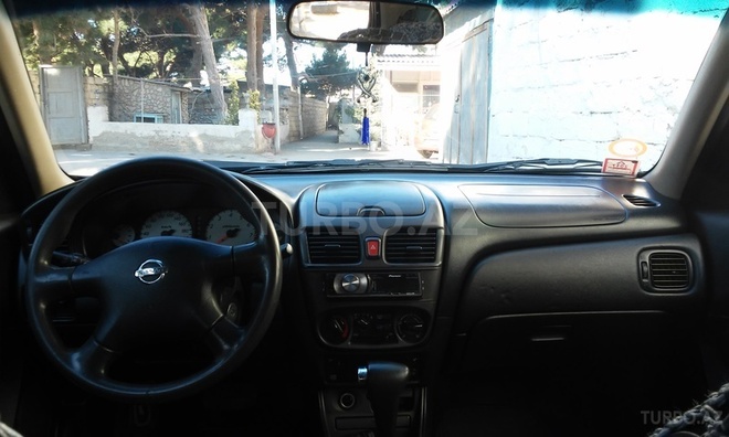 Nissan Sunny 2008, 300,000 km - 1.6 л - Bakı
