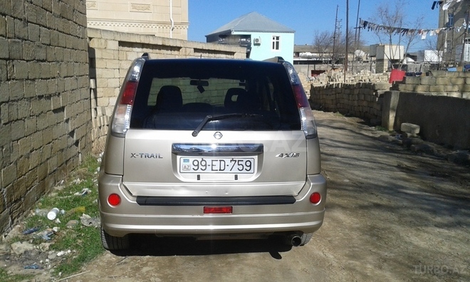 Nissan X-Trail 2004, 200,000 km - 2.0 л - Bakı