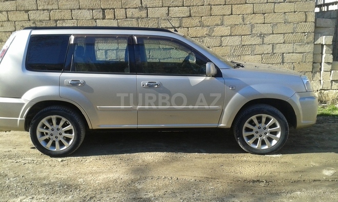 Nissan X-Trail 2004, 200,000 km - 2.0 л - Bakı