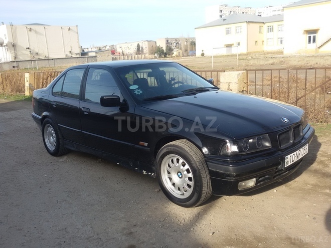 BMW 318 1994, 250,000 km - 1.8 l - Sumqayıt