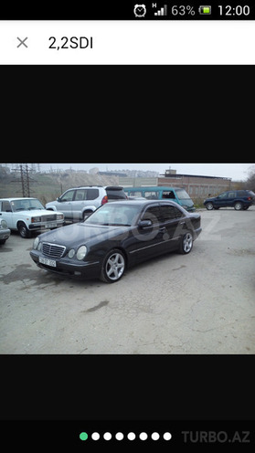 Mercedes E 220 2001, 310,000 km - 0.2 л - Bakı