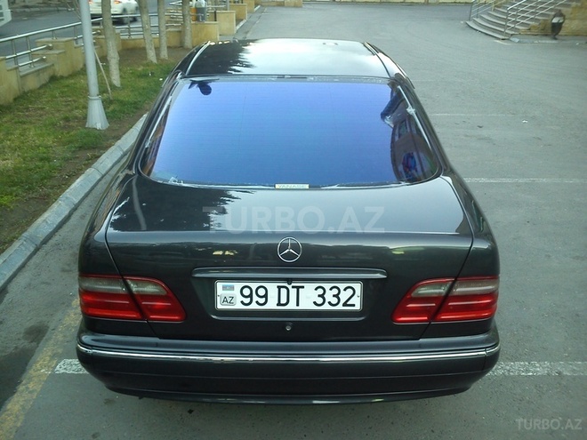 Mercedes E 220 2001, 310,000 km - 0.2 л - Bakı