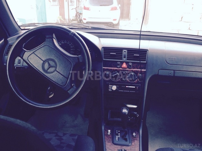 Mercedes C 180 1998, 340,000 km - 1.8 l - Bakı