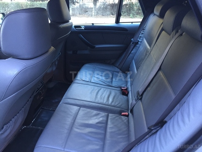 BMW X5 2003, 198,000 km - 4.4 l - Sumqayıt