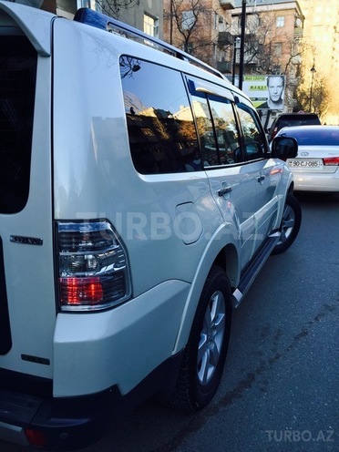 Mitsubishi Pajero 2007, 161,000 km - 3.8 l - Bakı