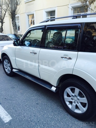 Mitsubishi Pajero 2007, 161,000 km - 3.8 l - Bakı