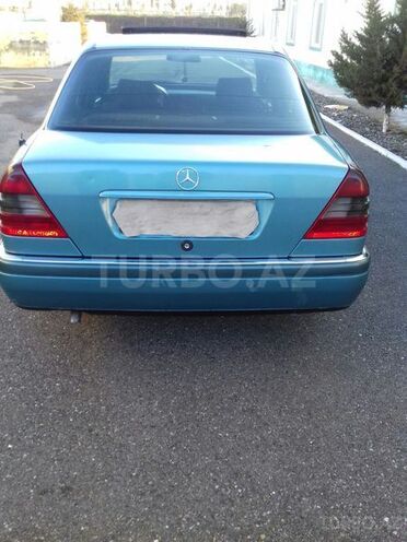 Mercedes C 220 1994, 430,000 km - 2.2 l - Sabirabad
