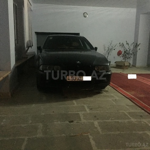 BMW 535 2001, 150,000 km - 3.5 l - İsmayıllı