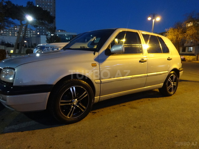 Volkswagen Golf 1995, 1,666,666 km - 0.2 l - Bakı