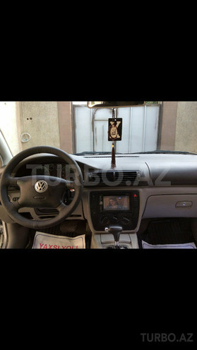Volkswagen Passat 2001, 309,000 km - 1.8 л - Bakı