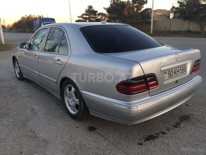 Mercedes E 320 2000, 257,313 km - 3.2 l - Bakı