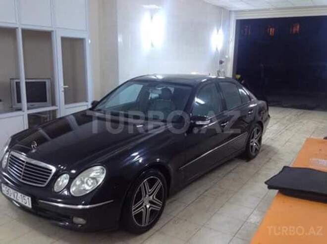 Mercedes E 270 2003, 245,000 km - 2.7 l - Bakı