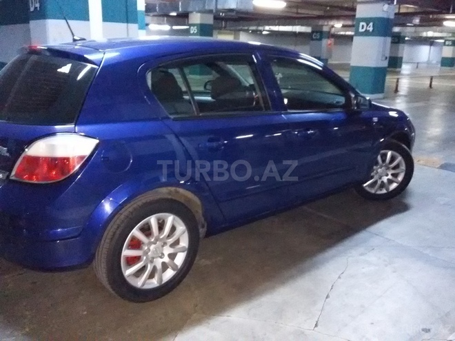 Opel Astra 2006, 165,000 km - 1.8 л - Bakı