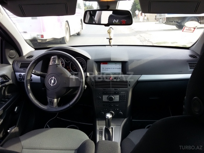 Opel Astra 2006, 165,000 km - 1.8 л - Bakı