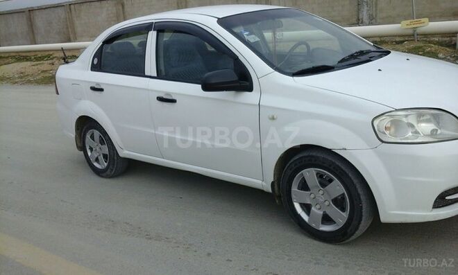 Chevrolet Aveo 2011, 330,000 km - 1.4 л - Bakı