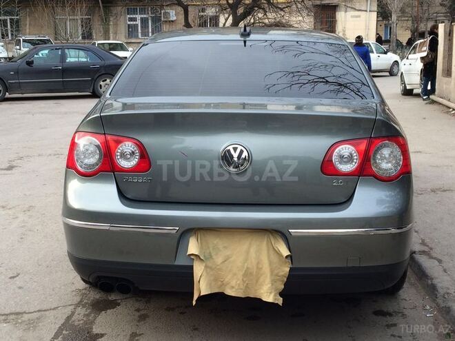 Volkswagen Passat 2006, 110,000 km - 2.0 l - Bakı