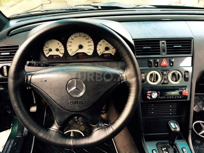 Mercedes C 200 1999, 147,111 km - 2.0 л - Şirvan