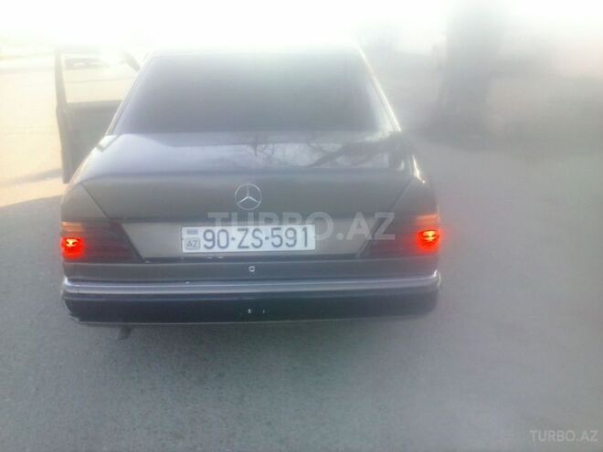 Mercedes E 200 1990, 820,000 km - 2.0 l - Bakı