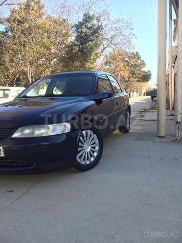Opel Vectra 1998, 100,000 km - 1.6 l - Bakı
