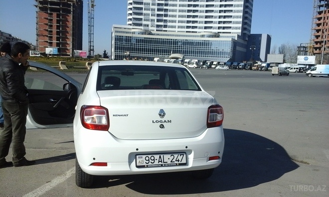 Renault Logan 2015, 31,500 km - 1.6 l - Bakı