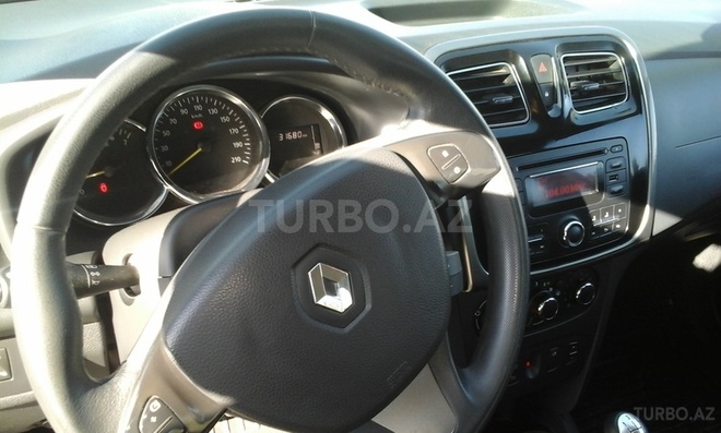 Renault Logan 2015, 31,500 km - 1.6 l - Bakı