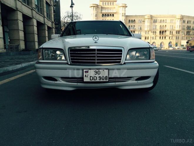 Mercedes C 230 1998, 172,000 km - 2.3 л - Bakı