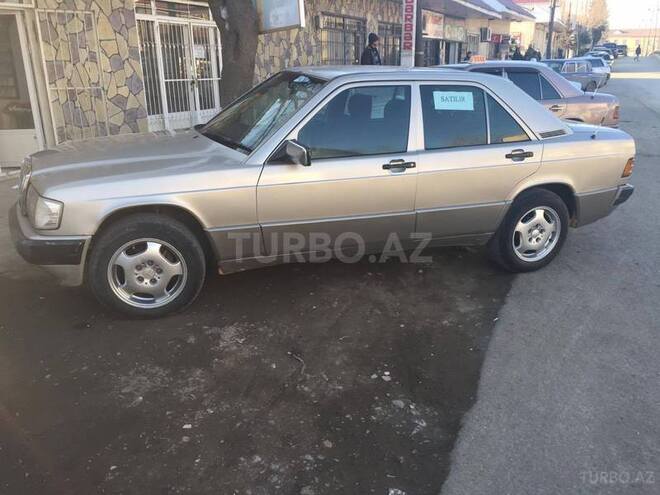 Mercedes 190 1992, 258,000 km - 2.0 l - İmişli