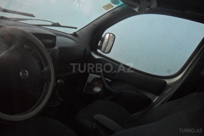 Fiat Doblo 2001, 225,000 km - 1.9 l - Bakı