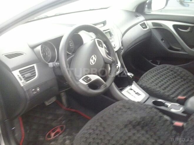 Hyundai Elantra 2011, 110,000 km - 1.6 l - Bakı
