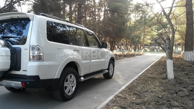 Mitsubishi Pajero 2008, 112,000 km - 3.0 l - Sumqayıt