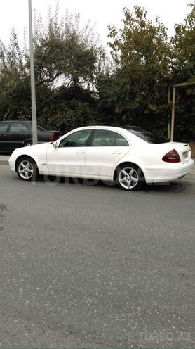 Mercedes E 220 2002, 2,145 km - 2.2 l - Bakı