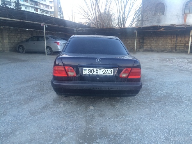 Mercedes E 320 1996, 280,000 km - 3.2 л - Bakı