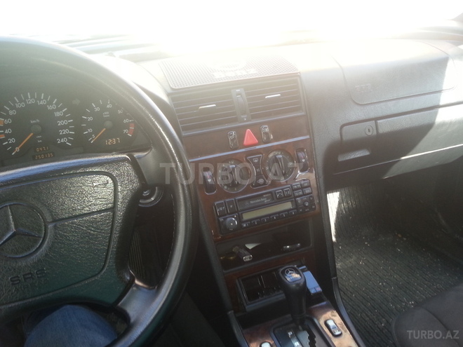 Mercedes C 200 1995, 250,000 km - 0.2 l - Bakı