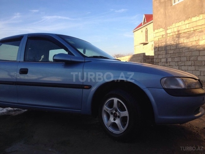 Opel Vectra 1997, 170,000 km - 1.8 l - Sumqayıt