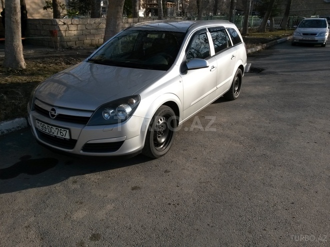 Opel Astra 2004, 215,000 km - 1.6 l - Mingəçevir