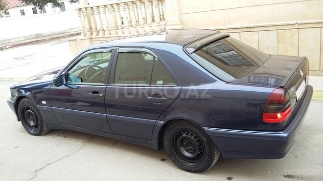 Mercedes C 180 1998, 248,000 km - 1.8 l - Quba