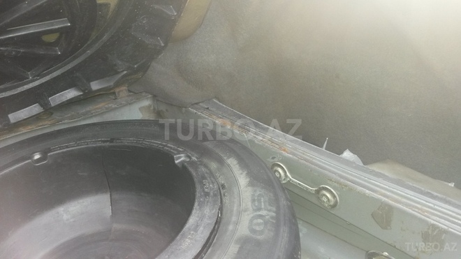 Mercedes E 250 1994, 477,381 km - 2.5 л - Sumqayıt