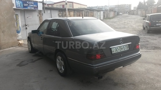 Mercedes E 250 1994, 477,381 km - 2.5 л - Sumqayıt