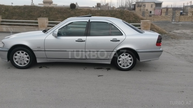 Mercedes C 200 1997, 1,500,000 km - 2.2 l - Ucar