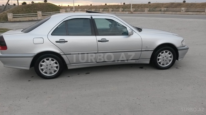 Mercedes C 200 1997, 1,500,000 km - 2.2 l - Ucar